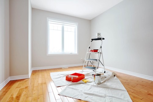 Painting-Primer-Why-Hire-a-Professional-Painter-1-1280x853